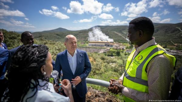 Olaf Scholz set up a migration partnership with Kenya last year. | Photo: Michael Kappeler/dpa/picture alliance