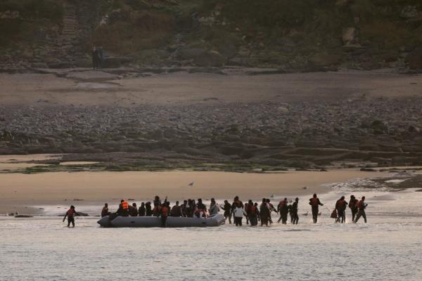德国、法国和比利时对涉嫌人口走私者进行突袭