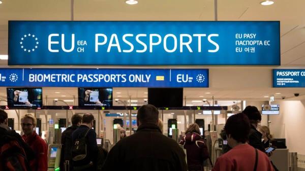 英国脱欧后,前英国议员因在边境等待“太长时间”而愤怒