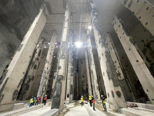 工会希望为在巴黎奥运会建筑工地遇难的工人讨回公道