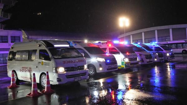 新加坡航空公司航班发生严重乱流,导致数人严重受伤一人死亡