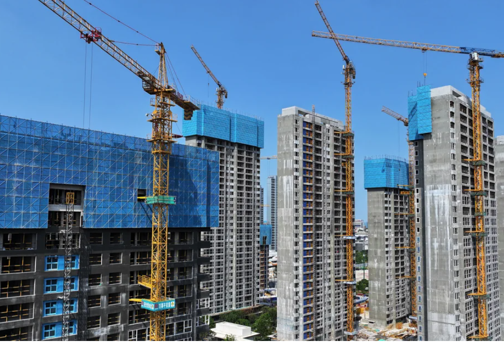 中国急需资金的城市正在向企业追讨税款，其中一些企业来自 20 世纪 90 年代