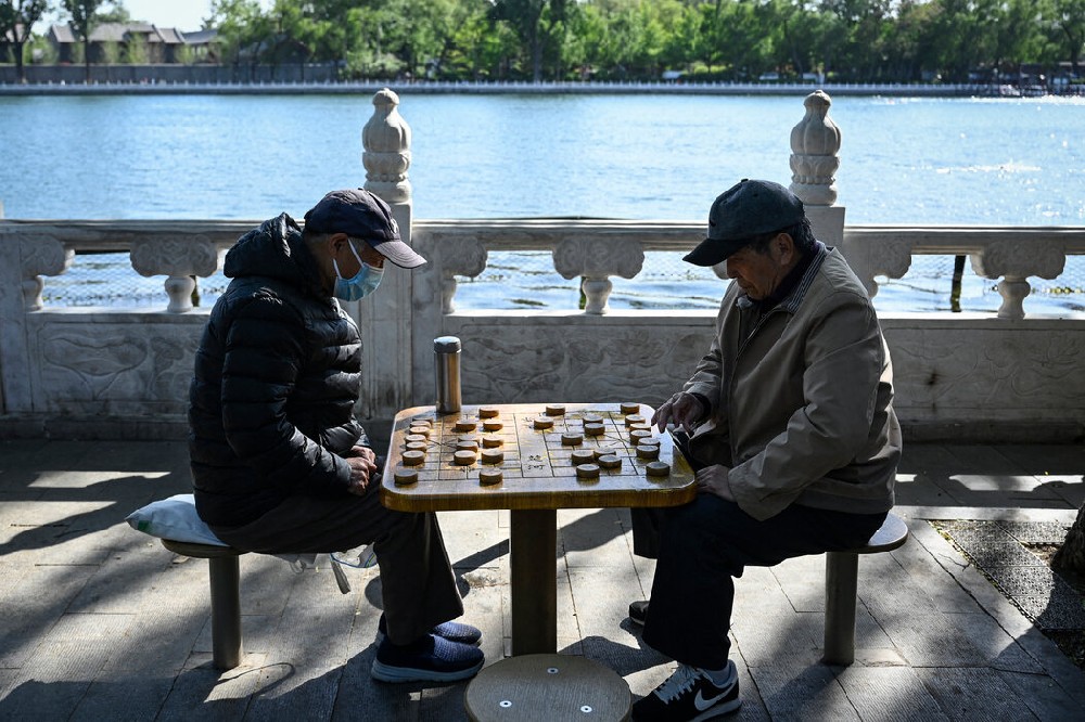 中国宣布提高法定退休年龄