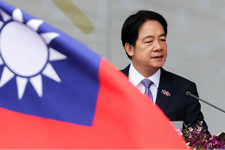 双十国庆赖清德首度致词:台海两岸“互不隶属”中展现“克制与延续性”